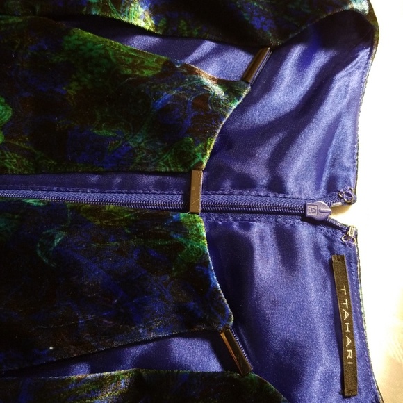 TTahari VELVET dress - Picture 2 of 7